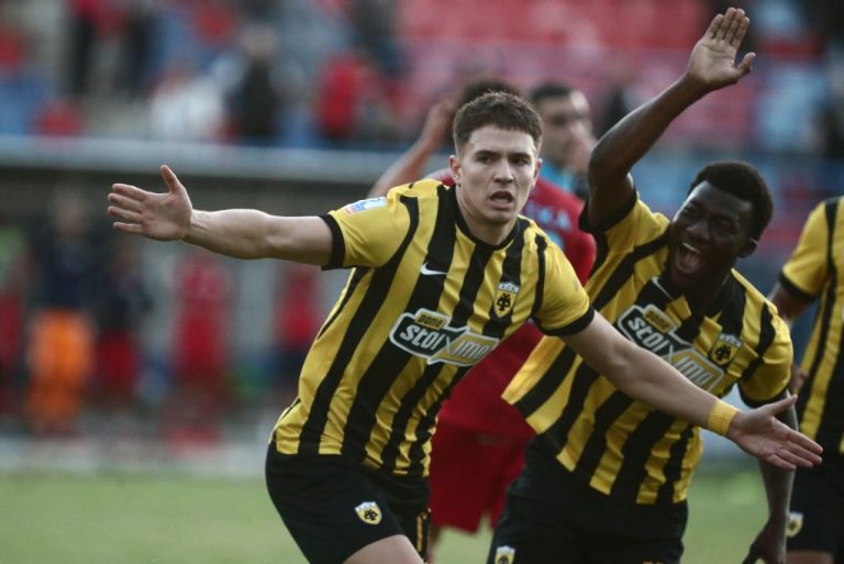 Κύπελλο Ελλάδας: Ο Καλοσκάμης με buzzer beater στο 90+6΄ γλίτωσε την ΑΕΚ από «έμφραγμα», 1-0 στην Ηλιούπολη