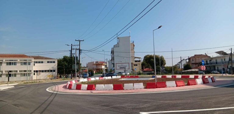 Δήμος Καρδίτσας: Προσοχή στην προτεραιότητα στο νέο κόμβο της Αγ. Παρασκευής