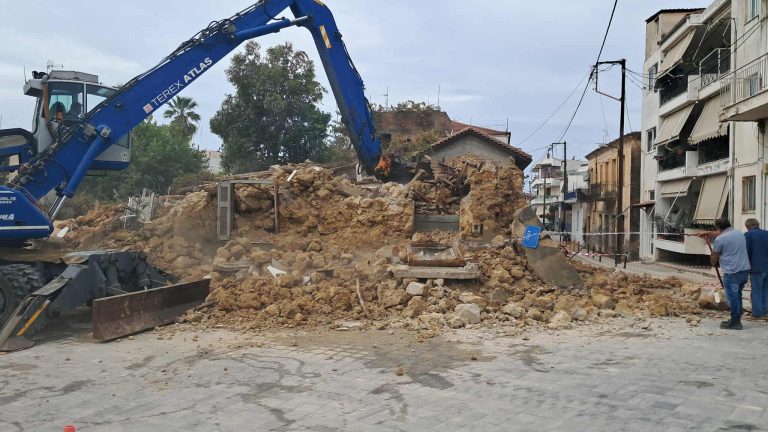 Άμεση κατεδάφιση κτιρίου που κατέρρευσε στον Πύργο