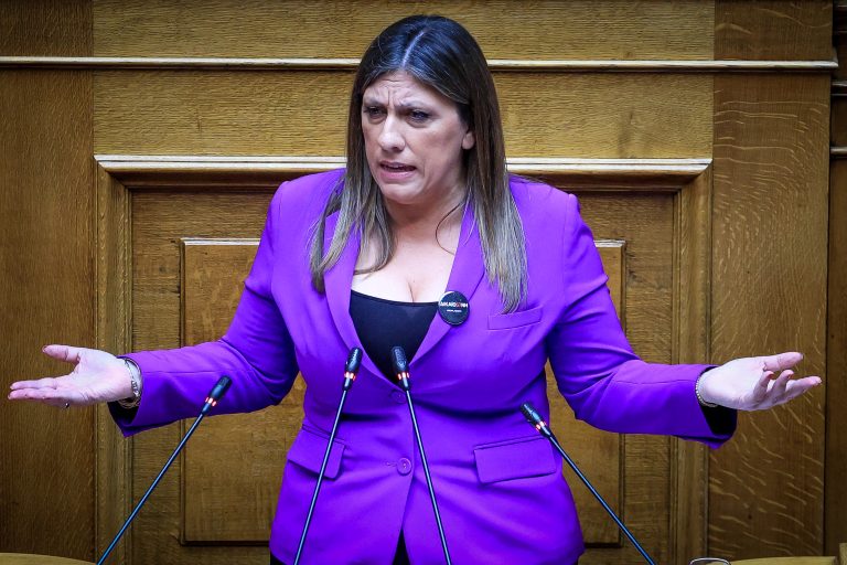 Αντίδραση της Ζ. Κωνσταντοπούλου για αποκλεισμό συγγενών θυμάτων των Τεμπών από τα θεωρεία της Βουλής