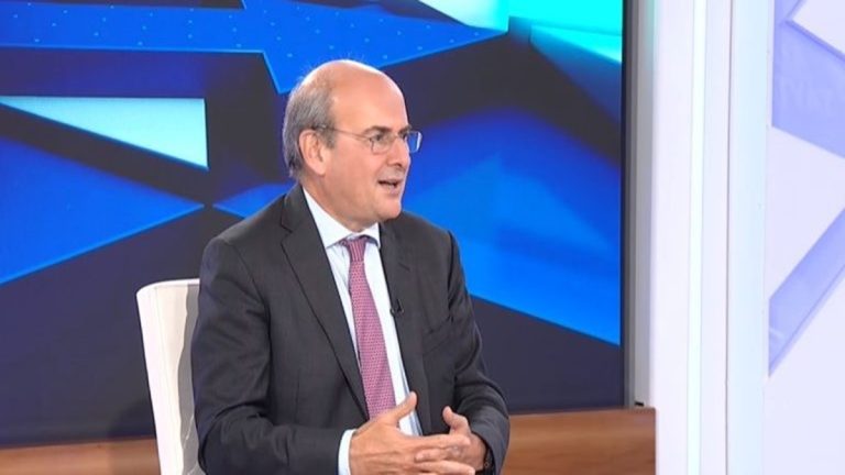 Ηράκλειο: Έτοιμοι για συνάντηση με τον Κώστα Χατζηδάκη δηλώνουν οι κτηνοτρόφοι μετά τις δηλώσεις του στο “Δια Ταύτα”