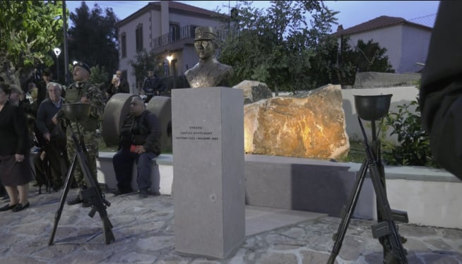 Λέσβος: Ένα μνημείο που αφηγείται την ιστορία του ήρωα του Πολιχνίτου Εύελπη Γιώργου Κουβελίδη (βίντεο)