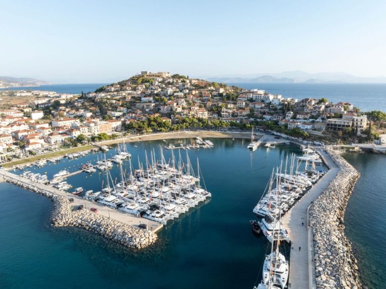 Το 15ο Catamarans Cup στο Παράλιο Άστρος της Κυνουρίας