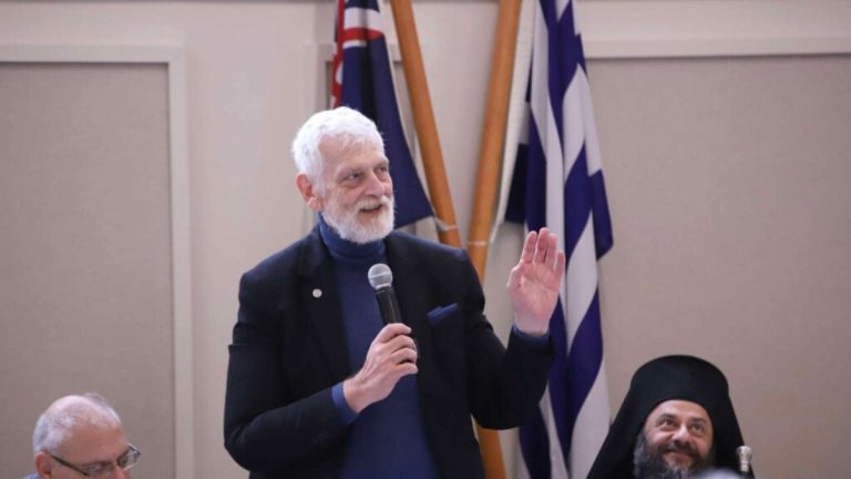 Γιάννης Λοβέρδος προς τους Έλληνες της Ωκεανίας: “Η Ελλάδα σας αγαπά και σας σέβεται”