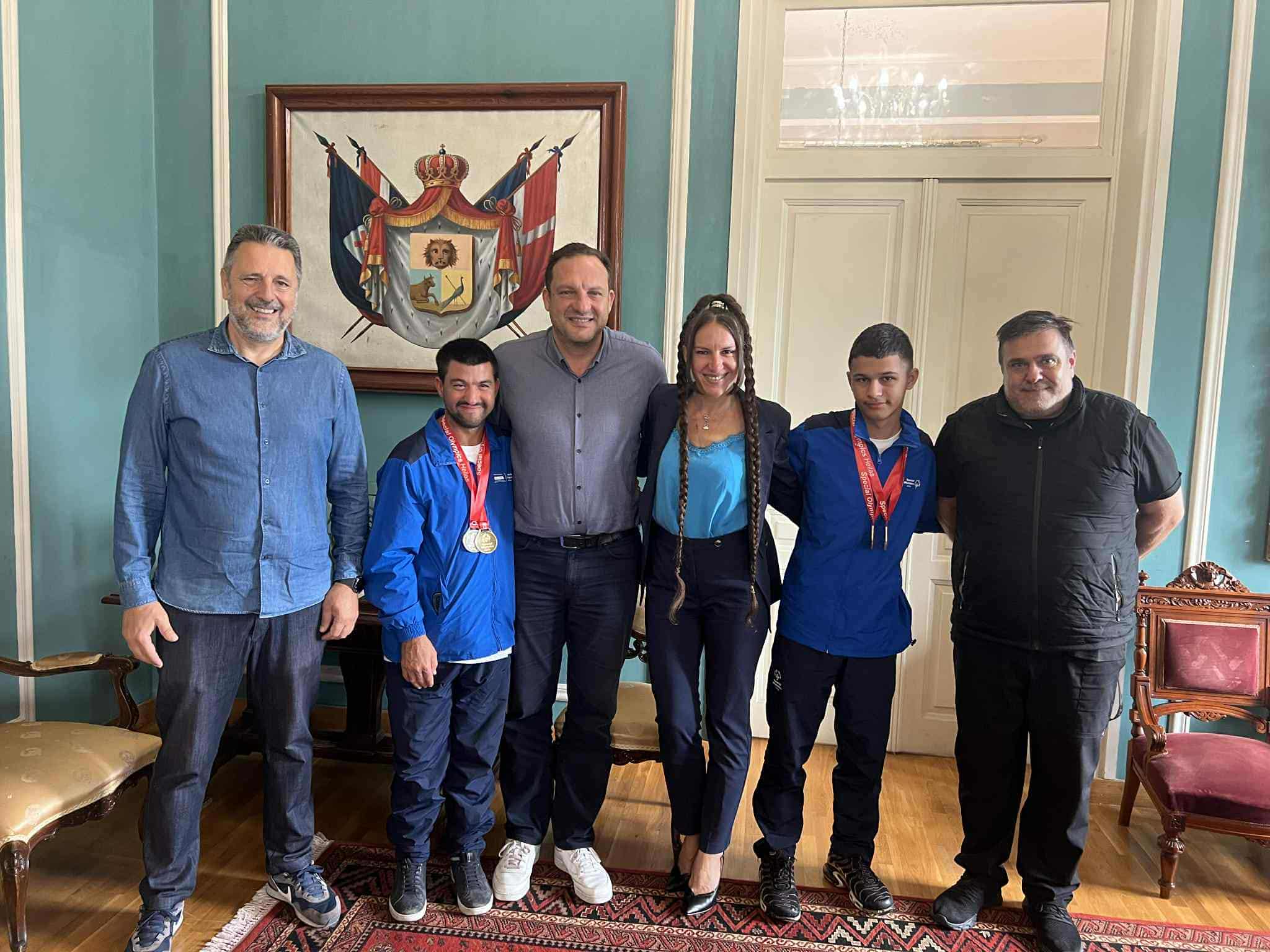 Γεμάτες μετάλλια οι αποσκευές των  αθλητών special Olympics από την Σάμο
