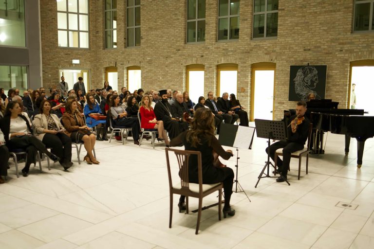 Επιτυχημένη και πολλά υποσχόμενη πρεμιέρα του GRIS Festival 2025 στο Βερολίνο