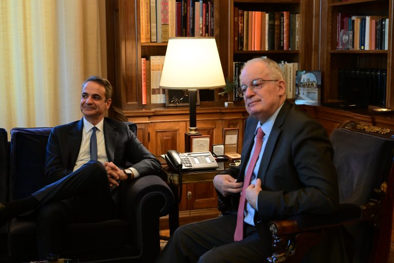 Συνάντηση Μητσοτάκη με Τασούλα τη Δευτέρα πριν από τη Σύνοδο για τη Γάζα
