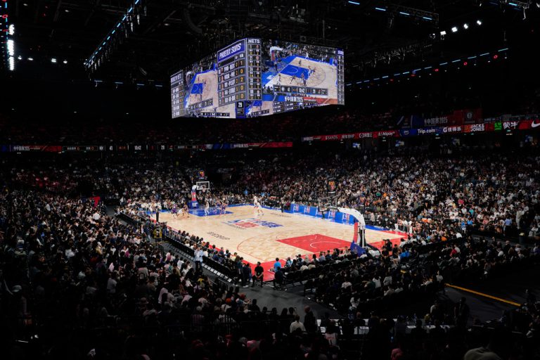 Σκάνδαλο στο NBA: Παράνομα στοιχήματα και δεσμοί με το οργανωμένο έγκλημα – Γιατί δεν «έπεσε» κανείς από τα σύννεφα