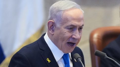 Ντουμπάι: Η αστυνομία καλεί τους κατοίκους να παραμείνουν στα σπίτια τους λόγω των ισχυρών βροχοπτώσεων