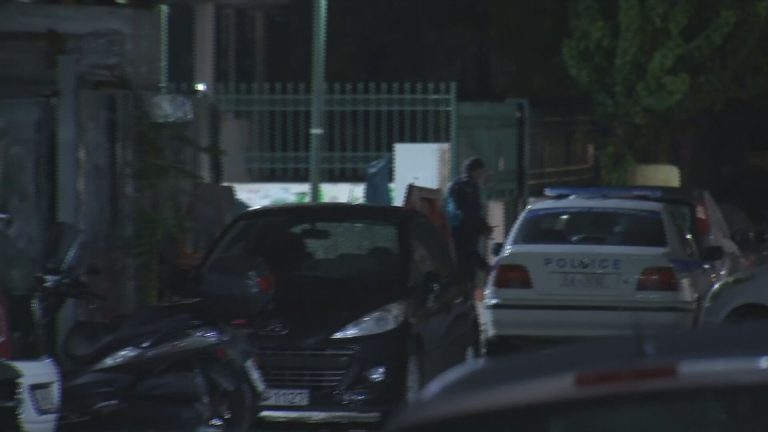Παραδόθηκε ο δράστης της δολοφονίας του 37χρονου στο Περιστέρι