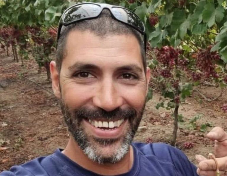 Ταυτοποιήθηκαν οι δύο σοροί των ομήρων που παρέδωσε χθες η Χαμάς στο Ισραήλ