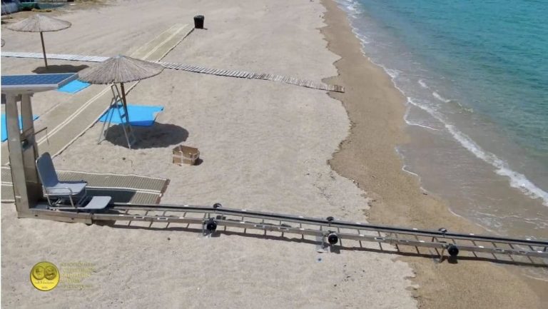 Χαλκιδική: Ακόμα τρεις παραλίες του δήμου Αριστοτέλη φιλικές για ΑμεΑ το καλοκαίρι του 2026