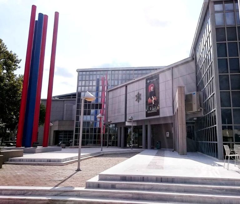 Εγκαινιάζεται το Σάββατο η έκθεση “Η “σιωπή” των έργων του Χρήστου Γ. Σαμαρά