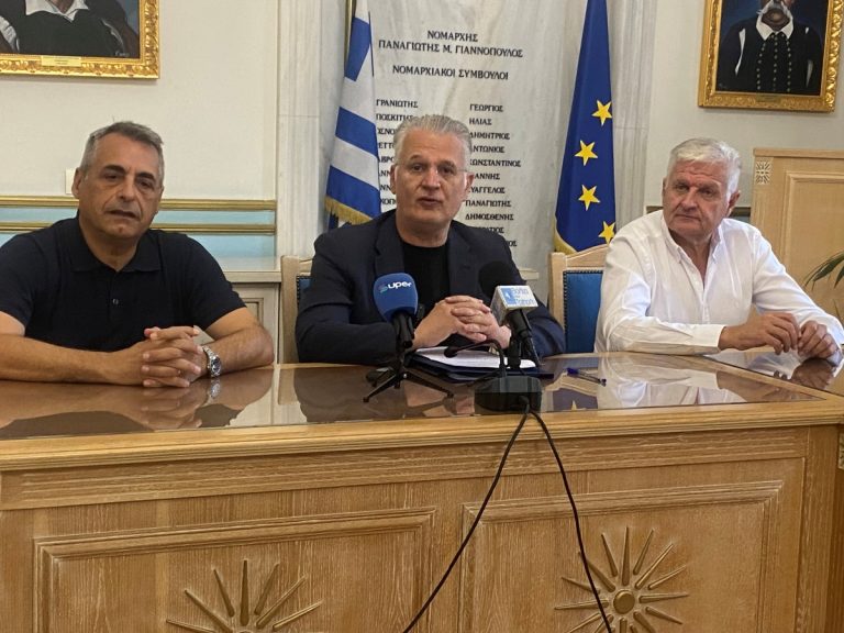Υπογραφές προσκλήσεων για ενεργειακή αναβάθμιση 1ου Γυμνασίου -1ου Λυκείου Τρίπολης και ΟΕΒΕ