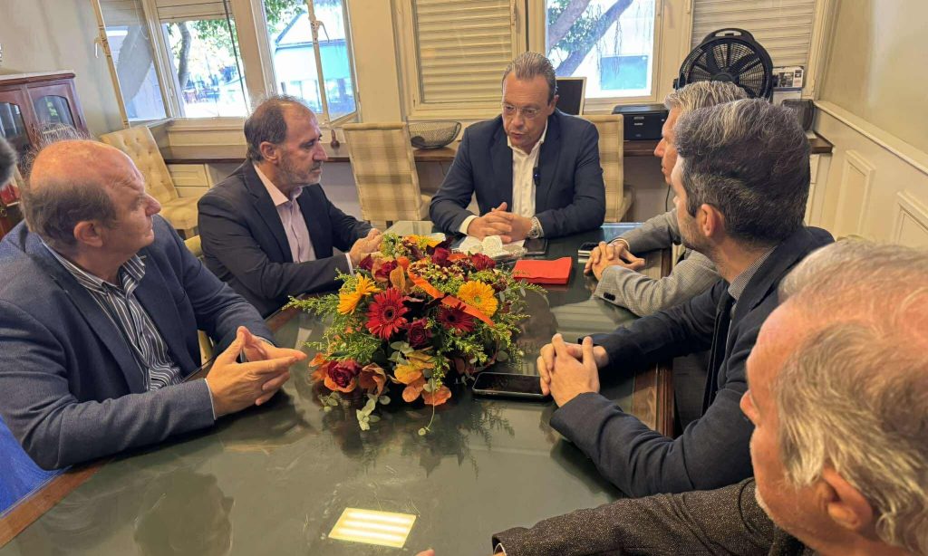 Στην Ηλεία ο Σ. Φάμελλος: Είμαστε στη χώρα των φτωχών εργαζόμενων -Ο ΣΥΡΙΖΑ δεν περιμένει τις εξελίξεις, τις δημιουργεί