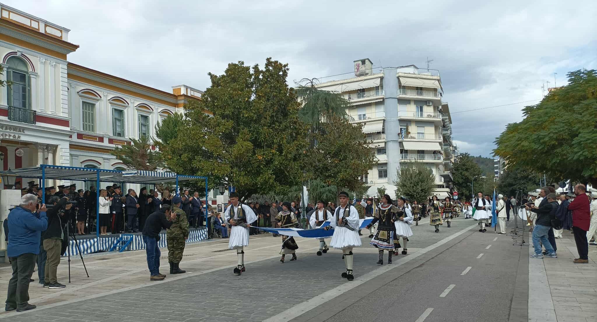 Σέρρες: Με λαμπρότητα και πλήθος κόσμου η παρέλαση για την 28η Οκτωβρίου
