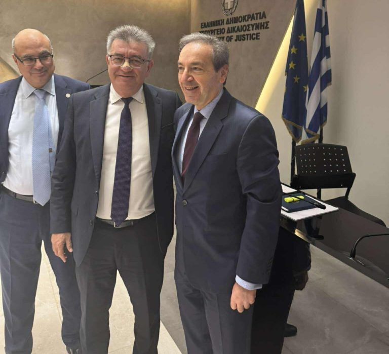 Κόρινθος: Ανακαίνιση του Δικαστικού Μεγάρου και ανάπλαση του εξωτερικού χώρου