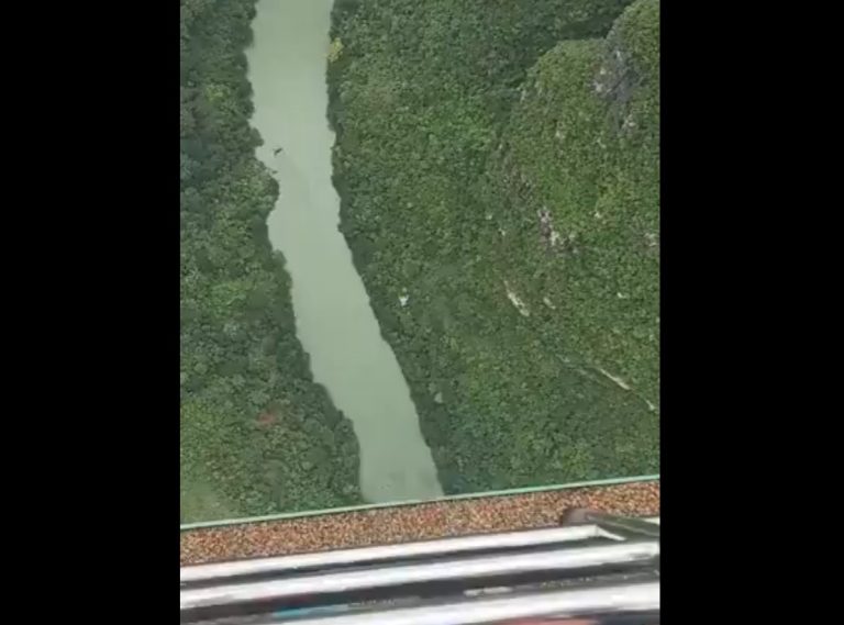 Bungee jumping από την ψηλότερη γέφυρα στον κόσμο – Βουτιά από τα 625 μέτρα