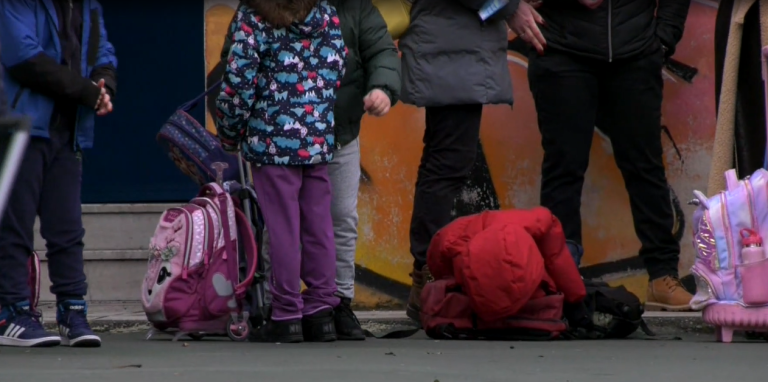 Θεσσαλονίκη: Χωρίς λεωφορείο η μετακίνηση 160 μαθητών εδώ και τρία χρόνια στα Πεύκα