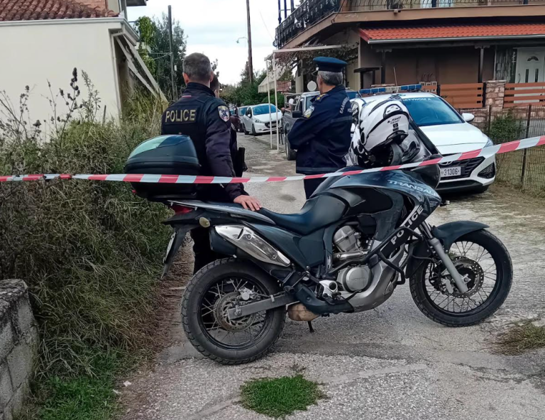 Τρίκαλα: Μεθαύριο η απολογία του 18χρονου μητροκτόνου – Τι λέει η υπεράσπιση