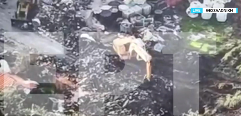 Αποκλειστικά πλάνα ΕΡΤnews από τον παράνομο ενταφιασμό στην Φιλιππιάδα αποβλητών από την καμένη μονάδα της Κέρκυρας (βίντεο)