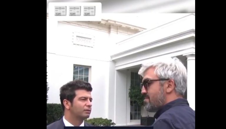 Ανταποκριτής του NTV «πιάστηκε» στην κάμερα να λέει «δεν πήραμε τίποτα» από τη συνάντηση Τραμπ – Ερντογάν