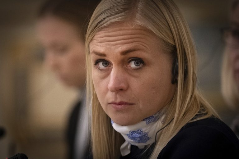 Γεωργία: Πρόστιμο στην Φινλανδή ΥΠΕΞ για τη στήριξή της σε αντικυβερνητικούς διαδηλωτές