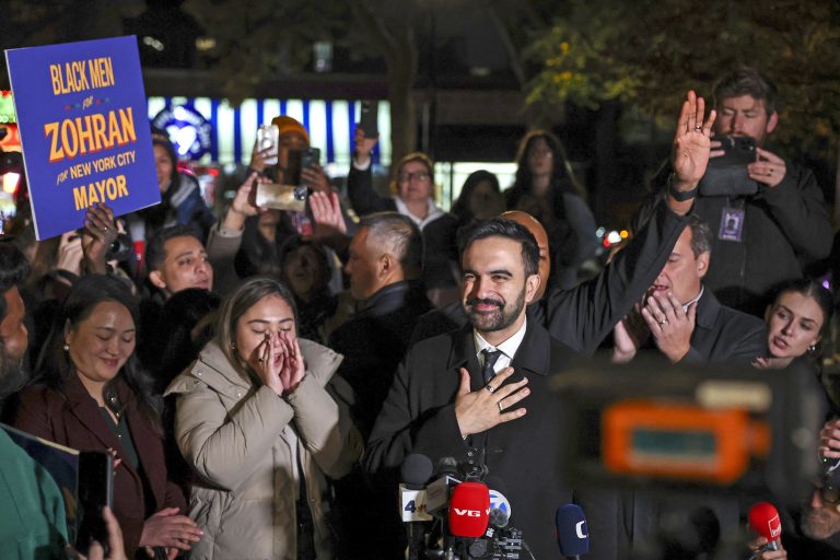 Αλ. Γρανίτσας στο ΕΡΤnews Radio 105,8 για εκλογή Μαμντάνι στη Νέα Υόρκη: Ήταν μια εντυπωσιακή νίκη – Οι Δημοκρατικοί πρέπει να βρουν νέο ηγέτη   (audio)