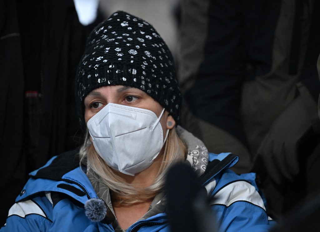 Σερβία: Μετά από 16 ημέρες τερμάτισε την απεργία πείνας η μητέρα θύματος της τραγωδίας στο Νόβι Σαντ