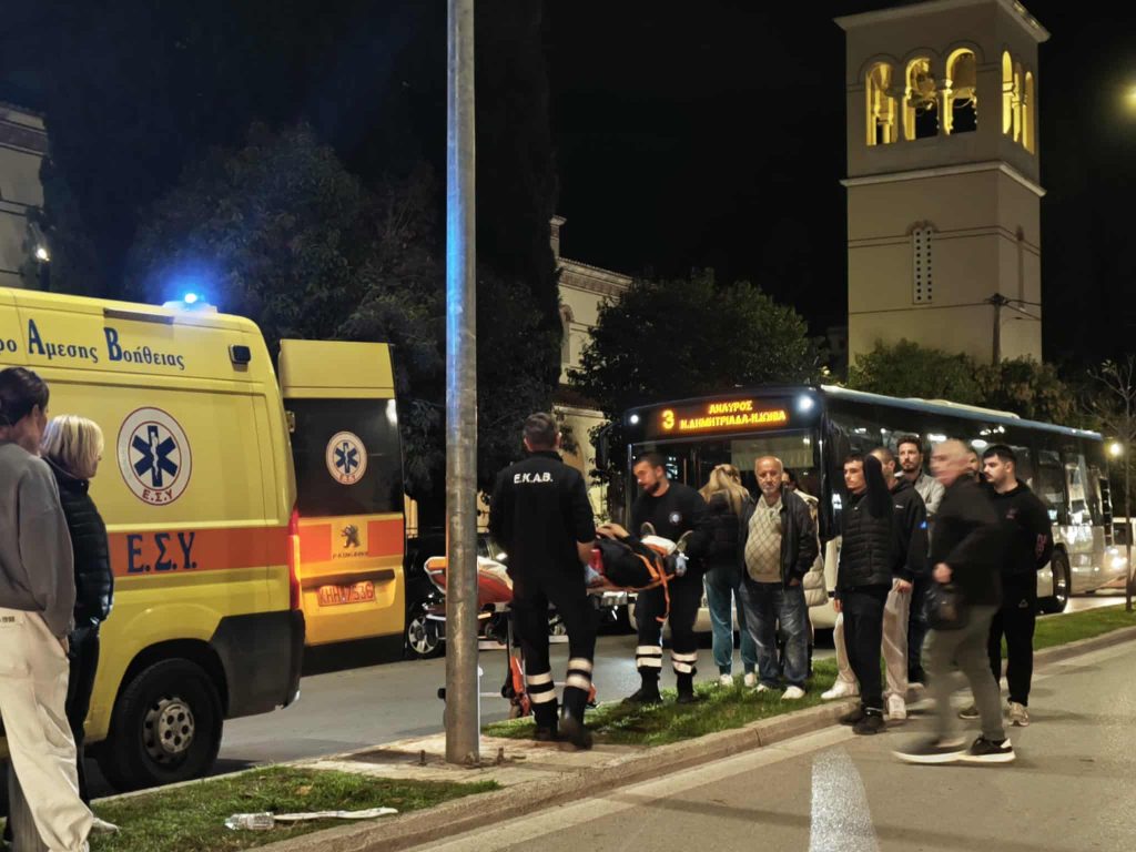 Τραυματισμός οδηγού μηχανής στην οδό Αναλήψεως στο Βόλο