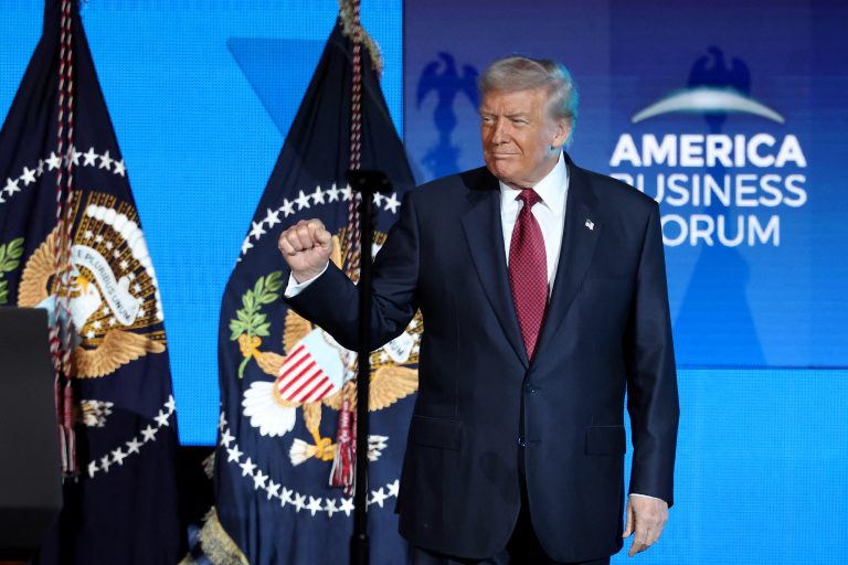 Πέντες ηγέτες πρώην σοβιετικών δημοκρατιών της Κεντρικής Ασίας υποδέχεται ο Ντόναλντ Τραμπ