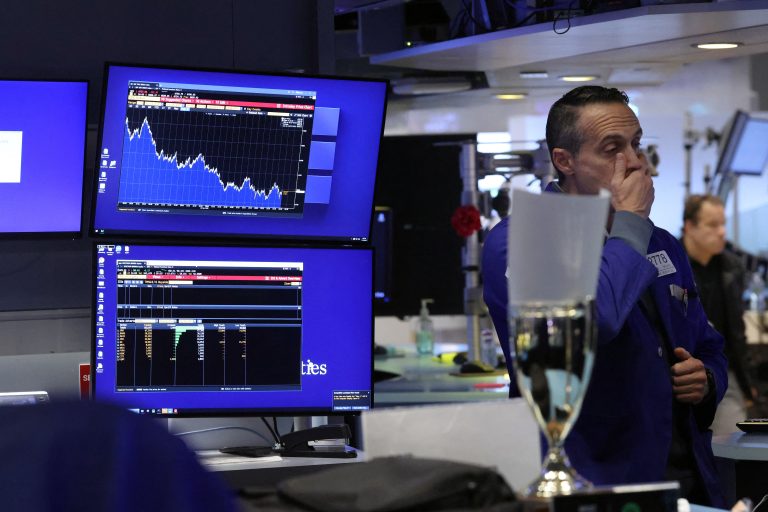 Σε «βαθύ» κόκκινο οι δείκτες στις ευρωπαϊκές χρηματιστηριακές αγορές