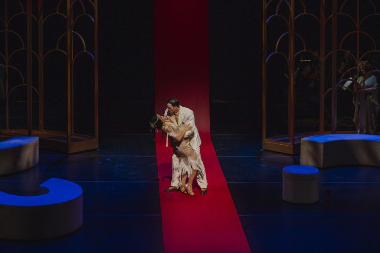 Η Εθνική Λυρική Σκηνή στο Δημοτικό Θέατρο Βόλου «Βαγγέλης Παπαθανασίου» με διπλές παραστάσεις για την κάθε παραγωγή