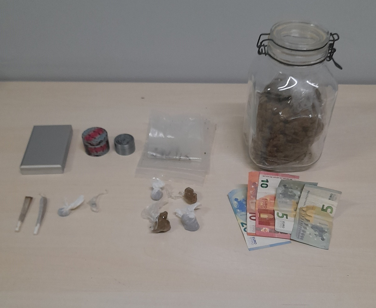 Θεσσαλονίκη: Συνελήφθη 16χρονος για διακίνηση ναρκωτικών