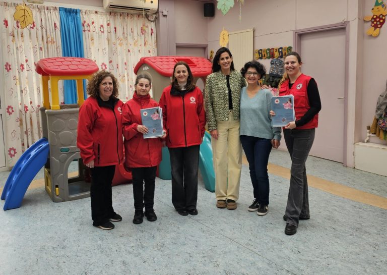 Ενημερωτική δράση για τον μητρικό θηλασμό από τον Βρεφονηπιακό Σταθμό «Ορφέας» σε συνεργασία με τον Ερυθρό Σταυρό