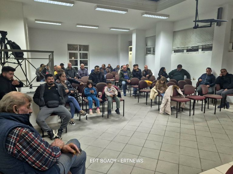 Μπλόκο και στο λιμάνι του Βόλου αποφάσισαν αγρότες, κτηνοτρόφοι και αλιείς της Μαγνησίας