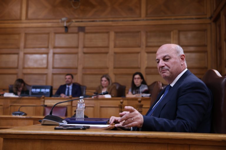 Στην εξεταστική για τον ΟΠΕΚΕΠΕ καταθέτει τώρα ο Κ. Τσιάρας (live)