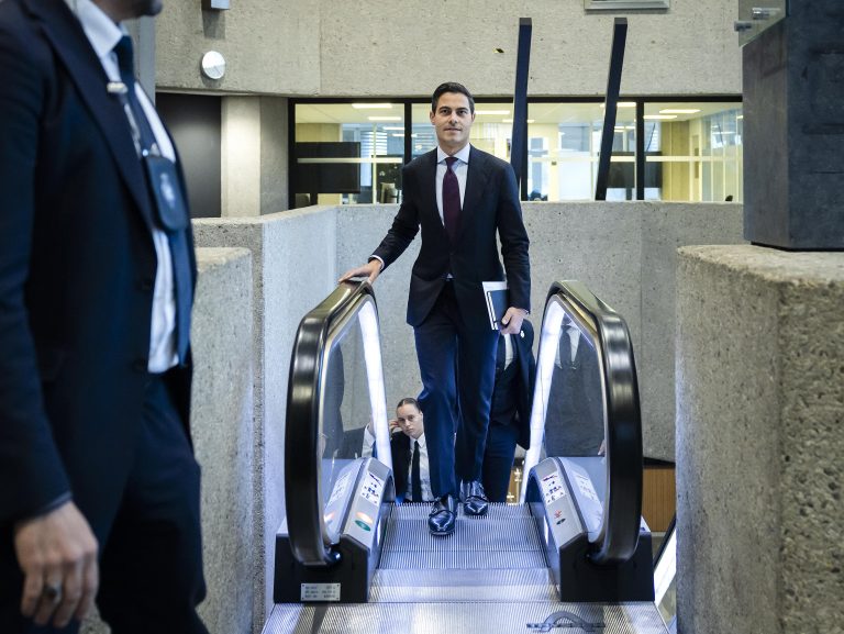 Ολλανδία: Ο κεντρώος Γέτεν ανακηρύχθηκε νικητής των εκλογών – Ανεβαίνει η ακροδεξιά