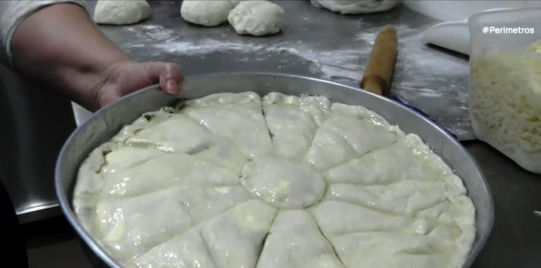 Χατσαπούρι: Η παραδοσιακή πίτα της Γεωργίας