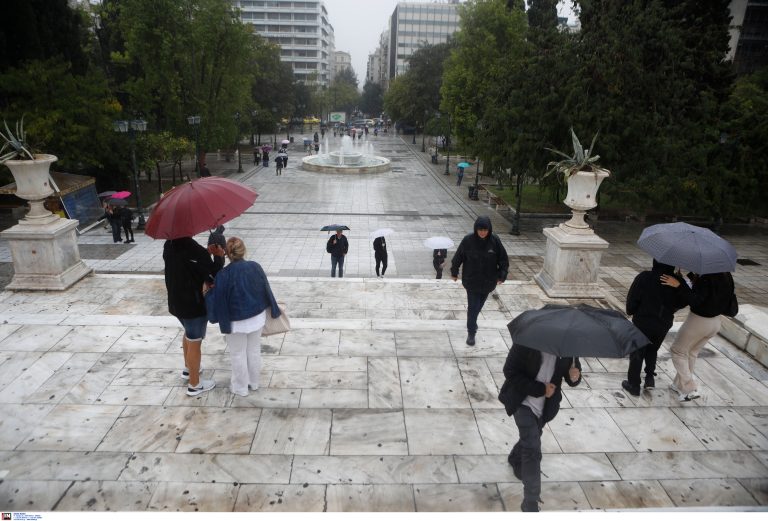 Καιρός – Έκτακτο δελτίο επιδείνωσης: Κύμα κακοκαιρίας με βροχοπτώσεις μεγάλης έντασης και διάρκειας – Ποιες περιοχές θα πλήξει