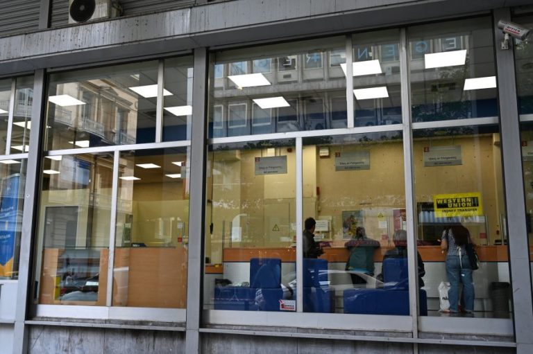 ΕΛΤΑ – Πρόεδρος Ταχυδρόμων Αττικής: Μαύρη ημέρα με 38 λουκέτα στο Λεκανοπέδιο και συμβασιούχους 17 ετών χωρίς δουλειά