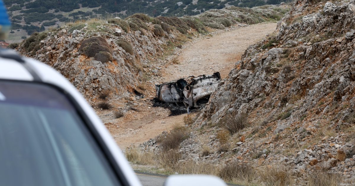 Αράχωβα: O 42χρονος βγήκε στο μπαλκόνι της βίλας και τον γάζωσαν με καλάσνικοφ