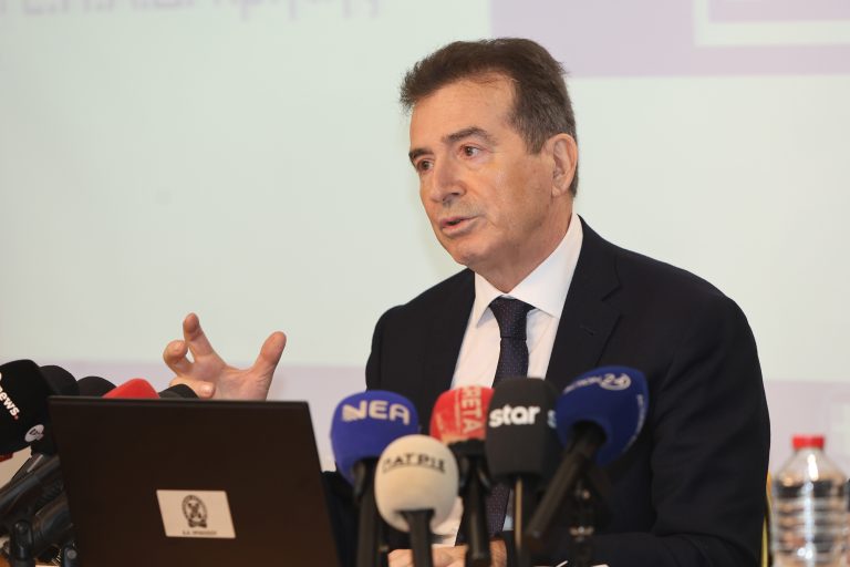 Τέρμα οι «μπαλωθιές» – Σαρωτικά μέτρα Χρυσοχοΐδη για την οπλοκατοχή στην Κρήτη