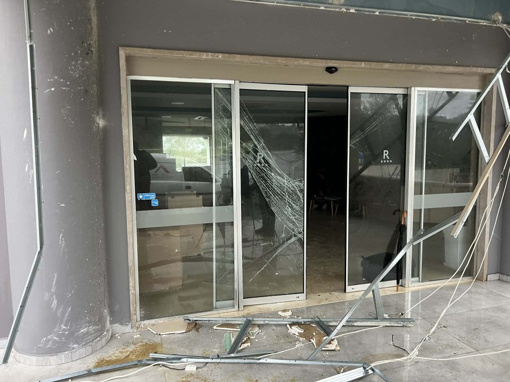 Κακοκαιρία Adel: Το ΕΡΤnews στις πληγείσες περιοχές – Κατολισθήσεις και μεγάλες καταστροφές, τι περιγράφει κάτοικος των Τζουμέρκων