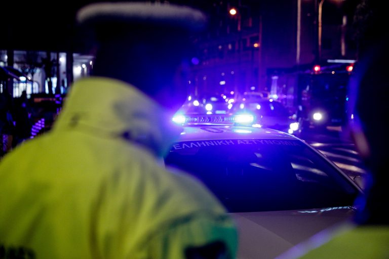 Ειδική εξόρμηση της Τροχαίας το βράδυ του Σαββάτου στα Ολυμπιακά Ακίνητα Καλλιθέας – «Μπλόκαραν» αυτοσχέδιους αγώνες ταχύτητας