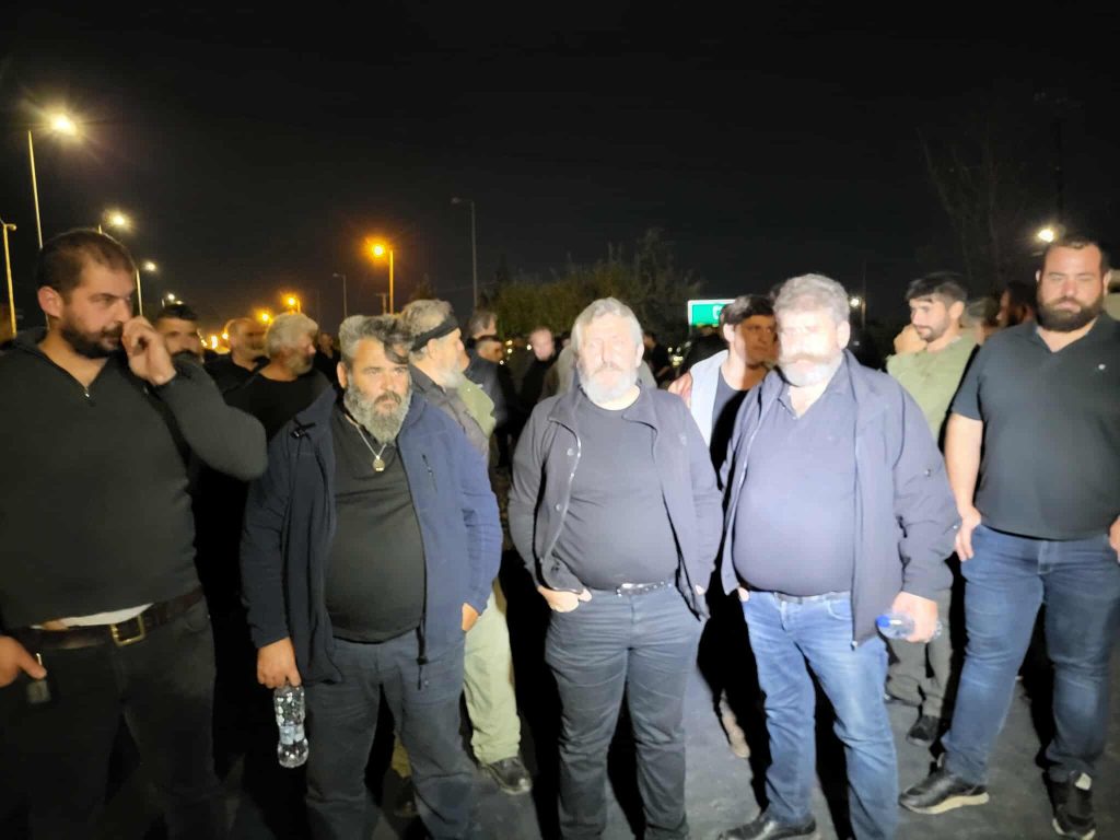 Χανιά: Σκληραίνουν τις κινητοποιήσεις οι κτηνοτρόφοι αν δεν υπάρξει ραντεβού με τον Κ. Χατζηδάκη