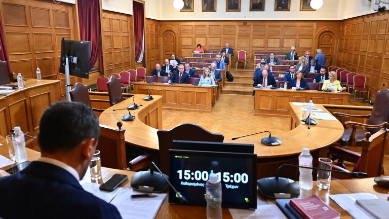 Live η συνέχεια των συνεδριάσεων της Εξεταστικής Επιτροπής της Βουλής για τον ΟΠΕΚΕΠΕ – Εξετάζεται ο Γ. Γεωργαντάς