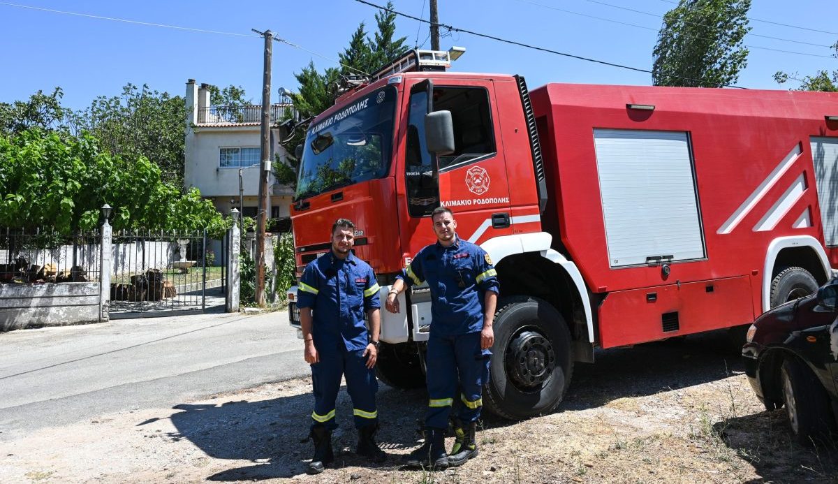 Απαλλάσσονται από τα τέλη κυκλοφορίας τα οχήματα οργανώσεων εθελοντών πυροσβεστών