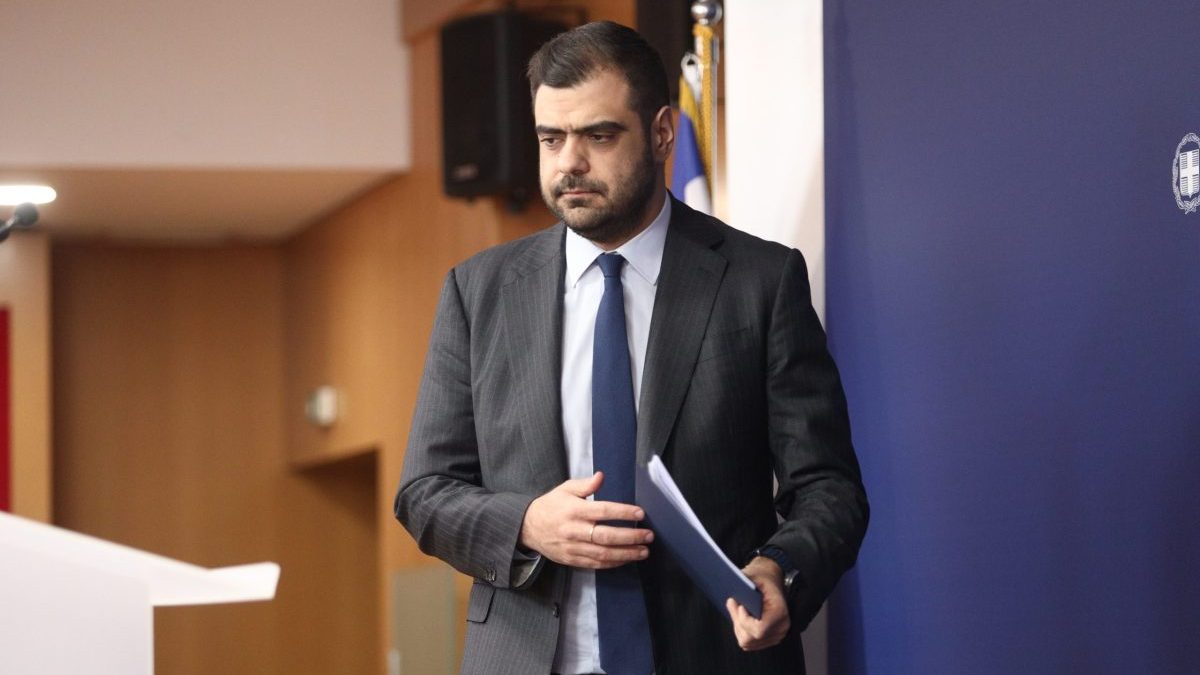 [375996] ΕΝΗΜΕΡΩΣΗ ΤΩΝ ΠOΛΙΤΙΚΩΝ ΣΥΝΤΑΚΤΩΝ ΑΠΟ ΤΟΝ ΚΥΒΕΡΝΗΤΙΚΟ ΕΚΠΡΟΣΩΠΟ ΠΑΥΛΟ ΜΑΡIΝΑΚΗ    (ΓΙΑΝΝΗΣ ΠΑΝΑΓΟΠΟΥΛΟΣ/EUROKINISSI)