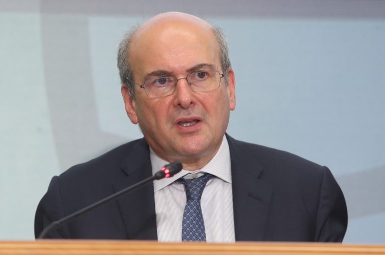 Κ. Χατζηδάκης: Οι 7 προτεραιότητες για το 2026 – Μεγαλύτερη σοβαρότητα στο πολιτικό σκηνικό, διότι ό,τι χτίζεται με κόπο, μπορεί να γκρεμιστεί αρκετά εύκολα